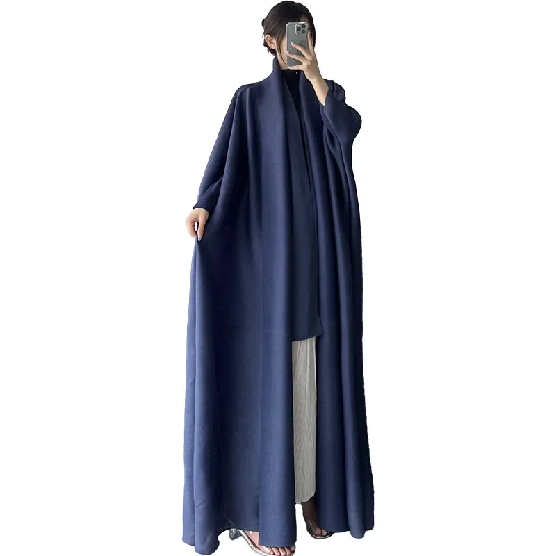 Miyake abito mediorientale di fascia alta Dubai cappotto plissettato da donna Versatile tinta unita cappotto di lusso leggero con maniche a pipistrello sciarpa Robe 5
