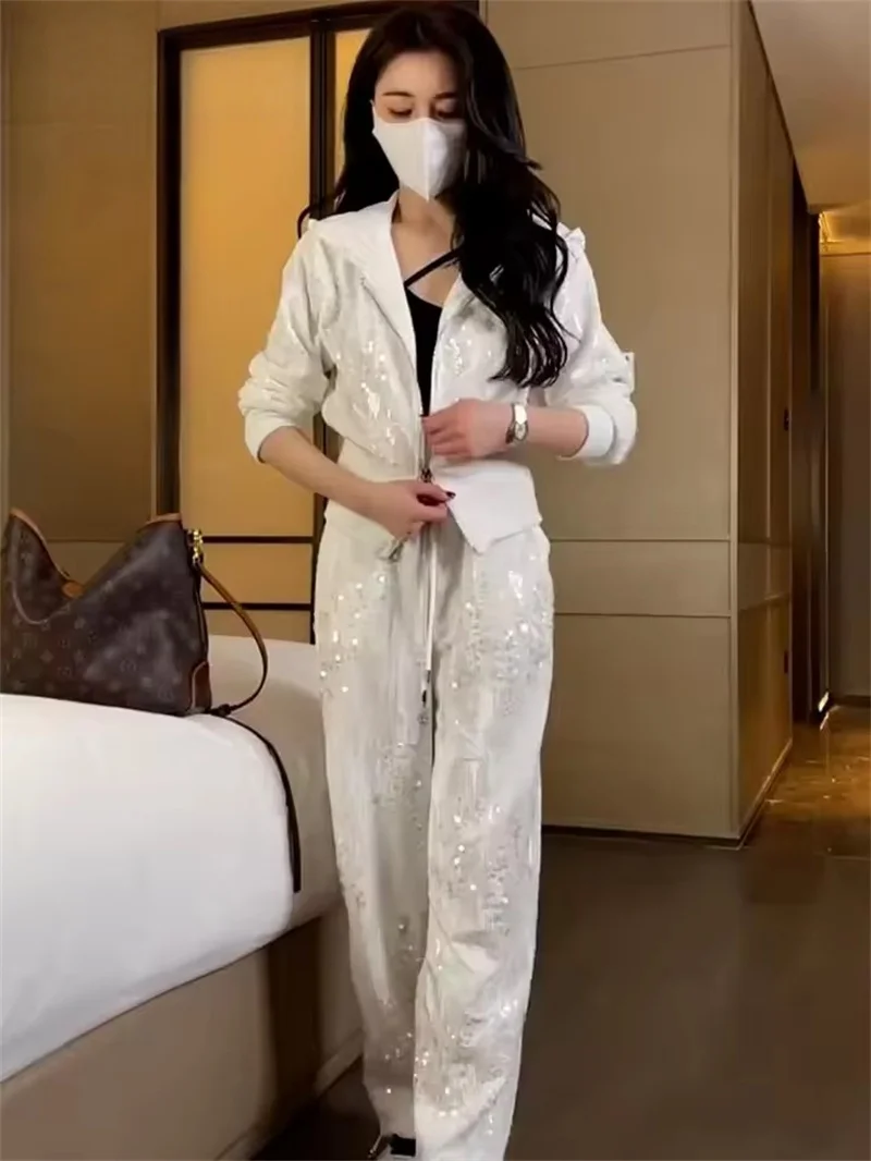 Moda Paillettes Abito Casual Abbigliamento Donna 2025 Nuove Paillettes Con Cappuccio Collo di Pelliccia Felpa Pantaloni a Gamba Larga Set da Due Pezzi da Donna 3