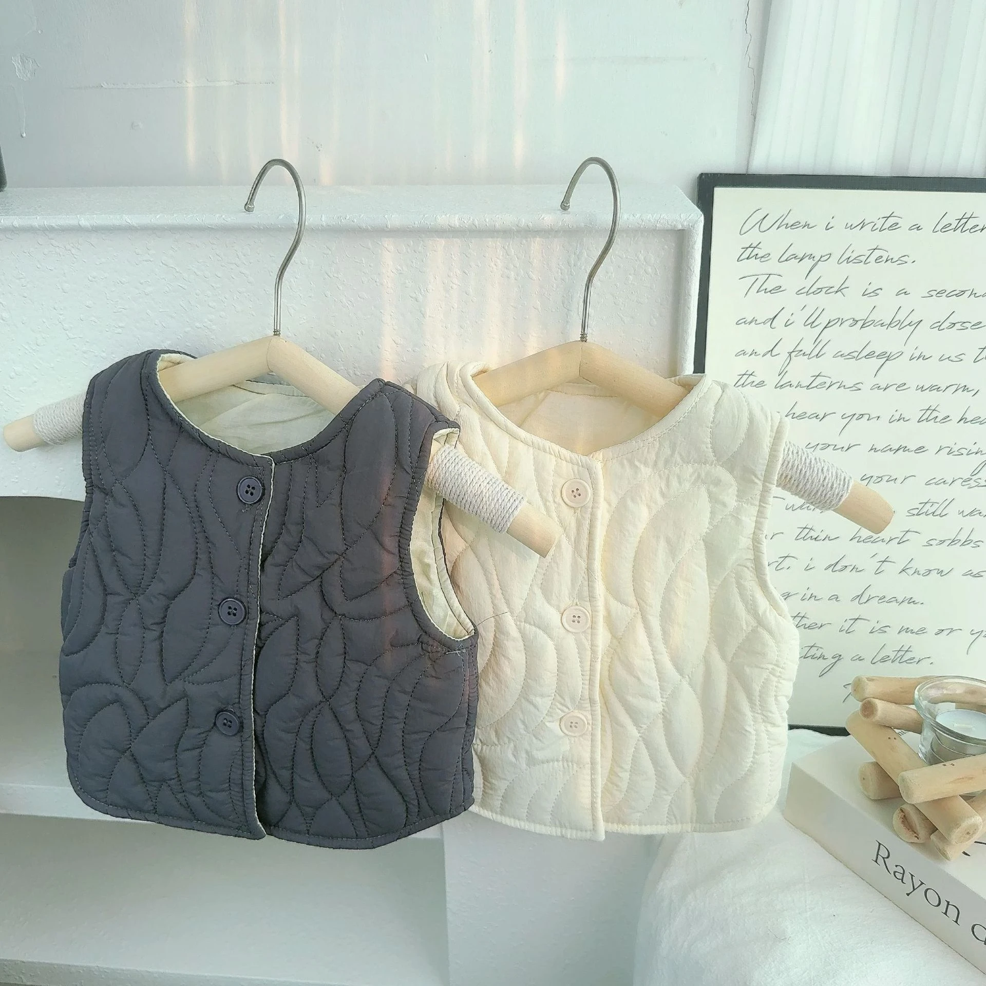 2025 inverno nuovo bambino senza maniche gilet caldo solido bambini ragazzi ragazze gilet spesso antivento infantile giacca calda cappotto vestiti per bambini 5