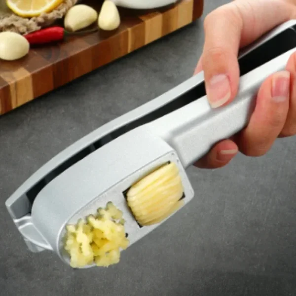 2 in 1 spremiaglio multifunzionale affettatrice per aglio gadget da cucina manuale in lega di zinco e accessori gadget per la casa 2