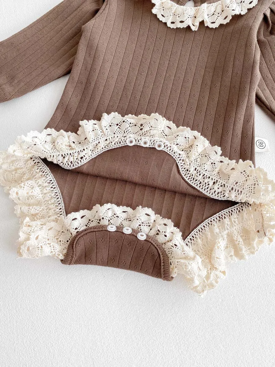 Autunno e inverno Baby stile coreano pizzo girocollo Hollow Pit Strip Boomsuit a maniche lunghe Boomsuit in pizzo con orlo per bambina 6