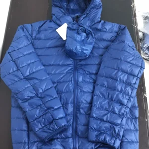 Piumino d'anatra ultraleggero moda invernale da uomo con cappuccio streetwear cappotto di piume leggere abbigliamento da uomo caldo impermeabile M-5XL 1