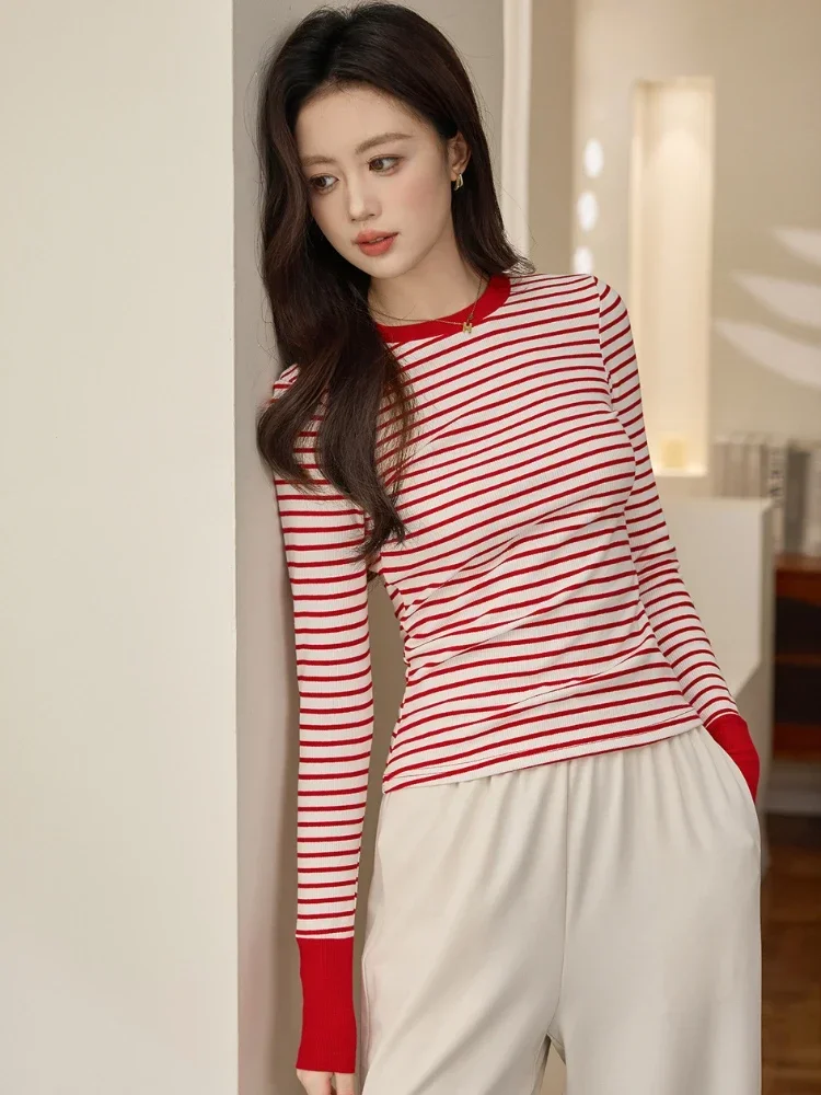 T-shirt a righe a contrasto Abbigliamento donna Top a maniche lunghe 2025 Autunno e inverno Nuovo O-Collo Casual Pullover Camicia che tocca il fondo 2