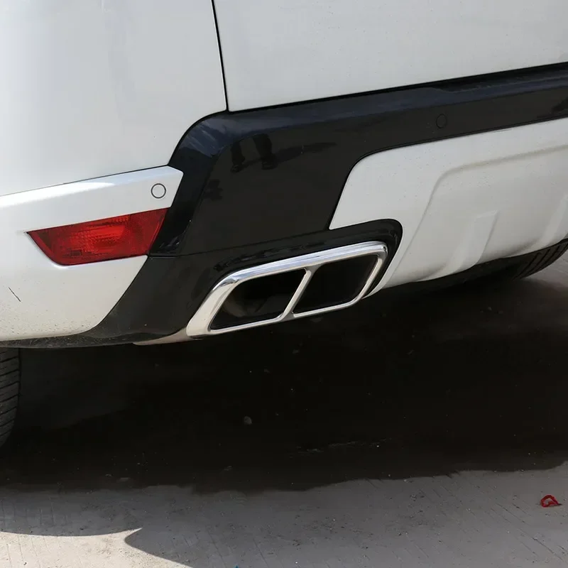 Per Land Rover Range Rover Sport P400 Tubi di coda per auto in acciaio inossidabile Copertura silenziosa Adesivi per copertura tubo di scarico Accessori auto 4