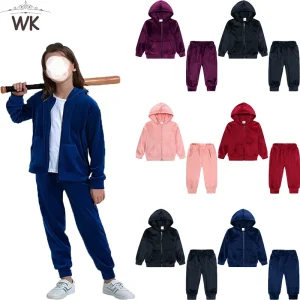 2PCS Autunno Inverno Bambini Set di tute in velluto Set di vestiti superiori e inferiori per bambini Set di tute pullover solide per bambini Abiti 1