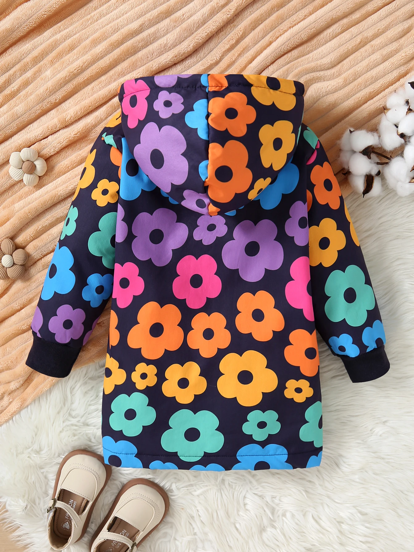 Cappotto invernale da ragazza nuovo con cappotto con cappuccio con stampa peluche adatto per tenere ai bambini caldi da medio a lungo e versatile 2