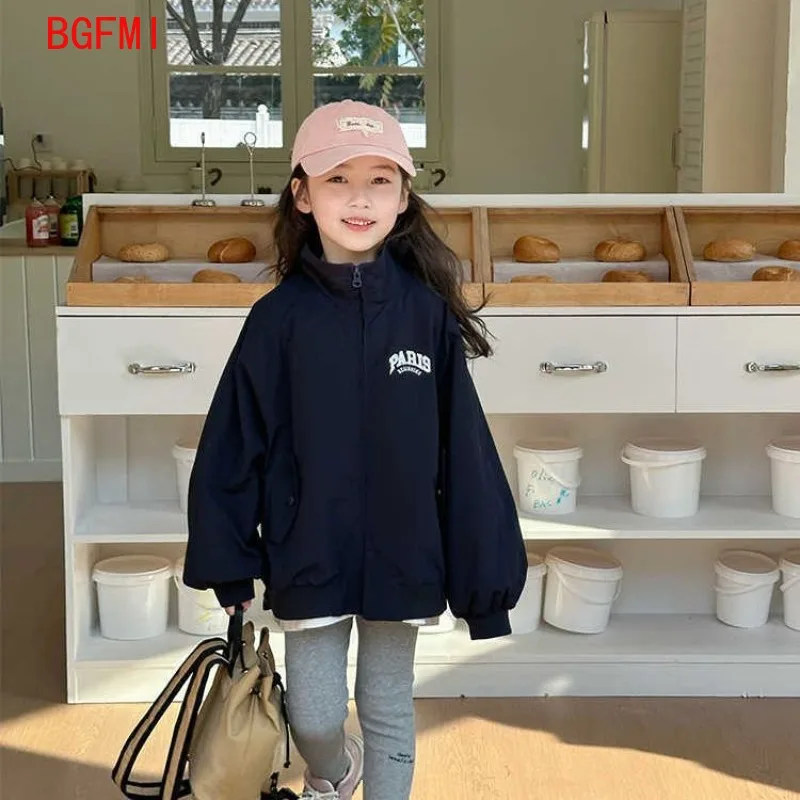 Moda da ragazza Primavera Autunno Cappotto blu scuro Giacca con stampa di lettere Abbigliamento casual per adolescenti 4-14 anni Giacca a vento per ragazze Top per bambini 5
