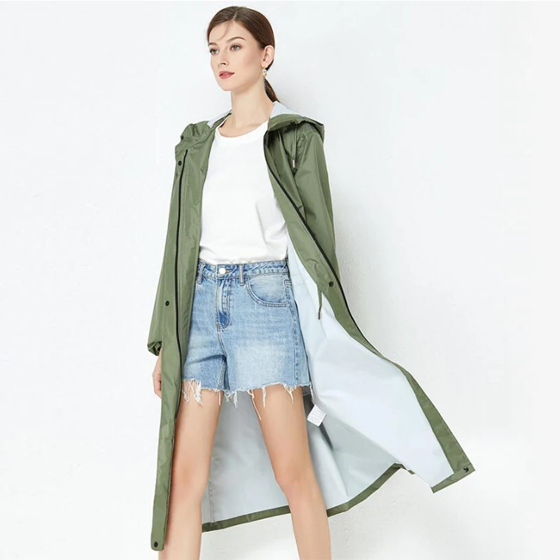 Impermeabile lungo impermeabile da donna Cappotto antipioggia da donna Trench con cappuccio Giacca a vento Leggero abbigliamento antipioggia per escursionismo all'aperto 4