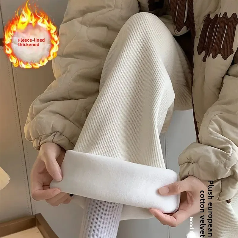 Autunno Inverno Nuovo Stile Pantaloni di velluto a coste foderati in pile Gamba larga Casual Taglio dritto Pantaloni versatili comodi alla moda da donna 4