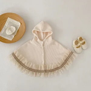 Nuovi vestiti estivi per bambini da 0 a 3 anni, mantella per bambina alla moda, scialle per mantella da esterno con bordo in pizzo con cappuccio 1