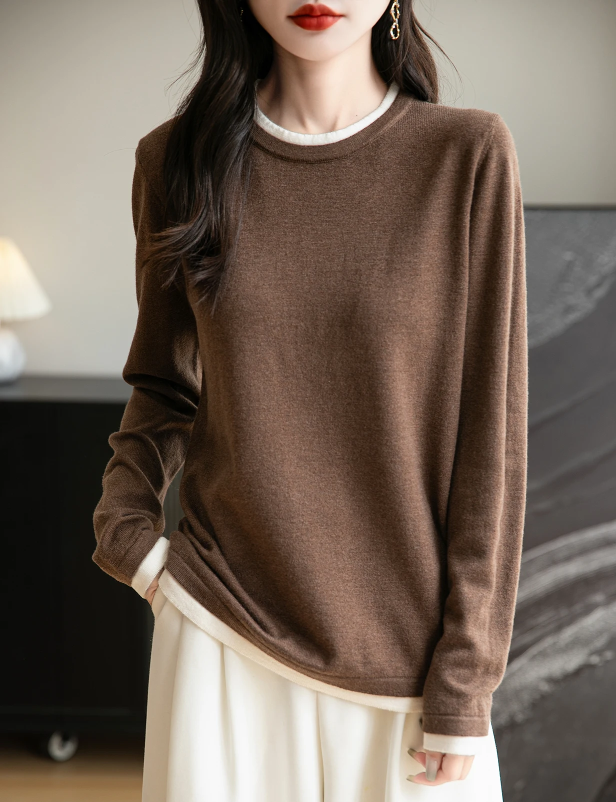 Top da donna T-shirt sottile con scollo a O in maglia Nuovo pullover Estate Primavera Moda Basic Manica lunga in lana Falso in due pezzi Abbigliamento donna morbido 3