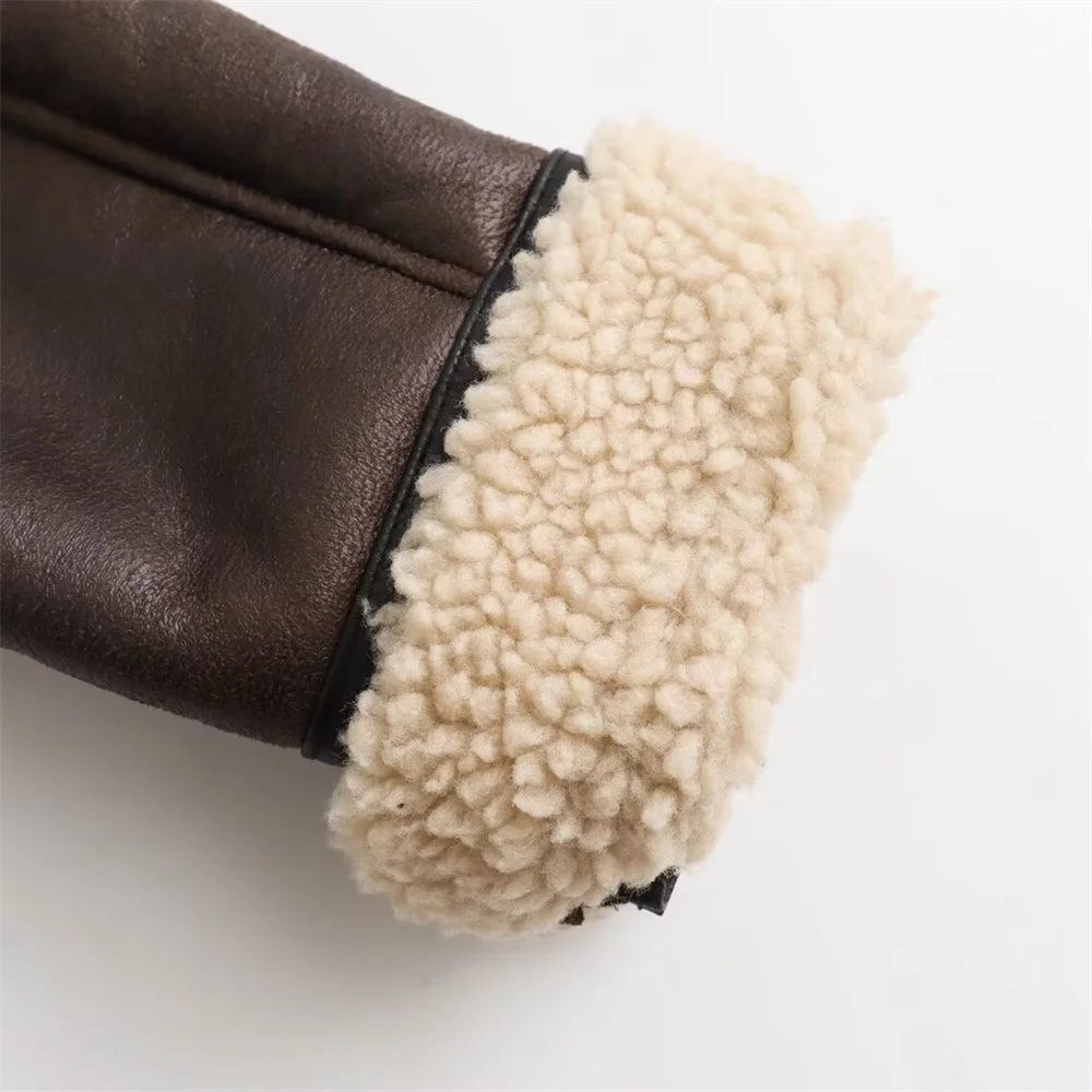 2024 Autunno/Inverno Nuovo Prodotto Casual Abbigliamento da Donna Colletto Flip Pelliccia Integrata Cappotto Corto Allentato e Versatile 6