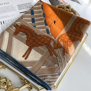 Sciarpa di lana di seta invernale da donna di lusso a doppio cavallo Designer femminile scialli e impacchi di seta quadrati stampati in lana Pashmina 1