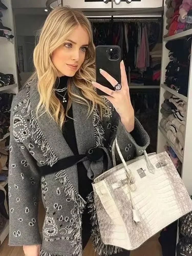 Cardigan da donna in cashmere con cintura elegante ispirato a Boho da donna Cardigan in maglia grigia jacquard con nappe di lana di alta qualità lungo oversize 1