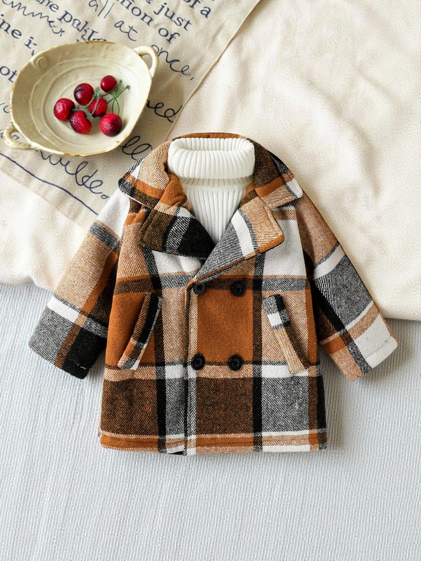 2025 Moda stile coreano ragazzo bambino gentiluomo bavero cappotto scozzese a maniche lunghe abbina tutto per 1-3 anni abbigliamento outdoor 1