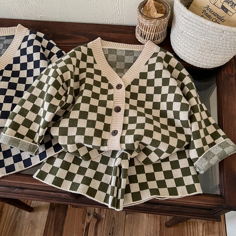 Nuova primavera autunno stile coreano vestiti della neonata vestito a maniche lunghe Plaid Cardigan in maglia cappotto + pantaloncini bambini Set di abbigliamento lavorato a maglia 1
