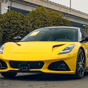 Adesivo per auto Segnale giallo Pellicola da imballaggio in vinile per auto Cambia colore Pellicola avvolgente senza bolle Decalcomania Accessori per auto Interni Esterni 1
