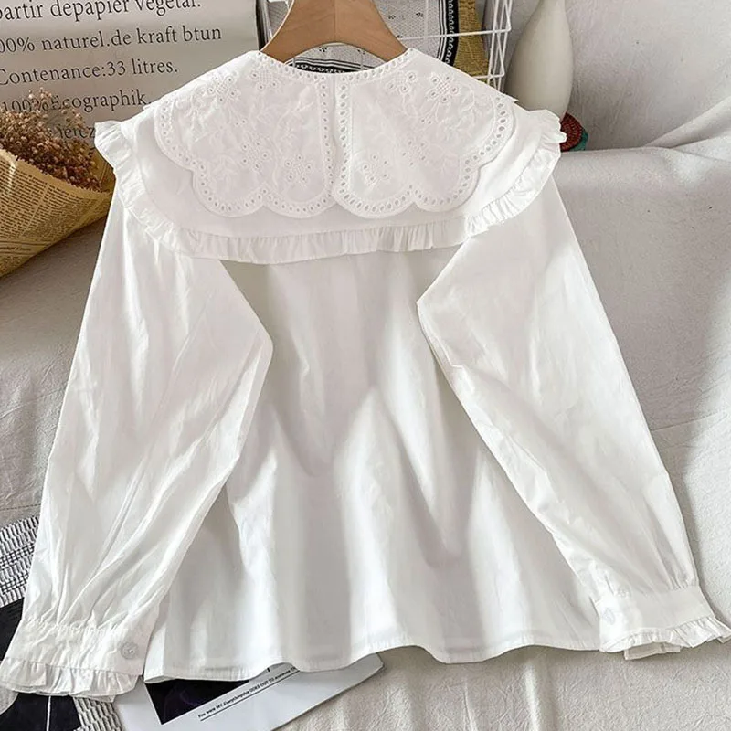 Camicia bianca con colletto alla Peter Pan stile preppy Donna Primavera Estate Manica lunga Camicette casual allentate per studenti Camicie abbottonate Kawaii 3