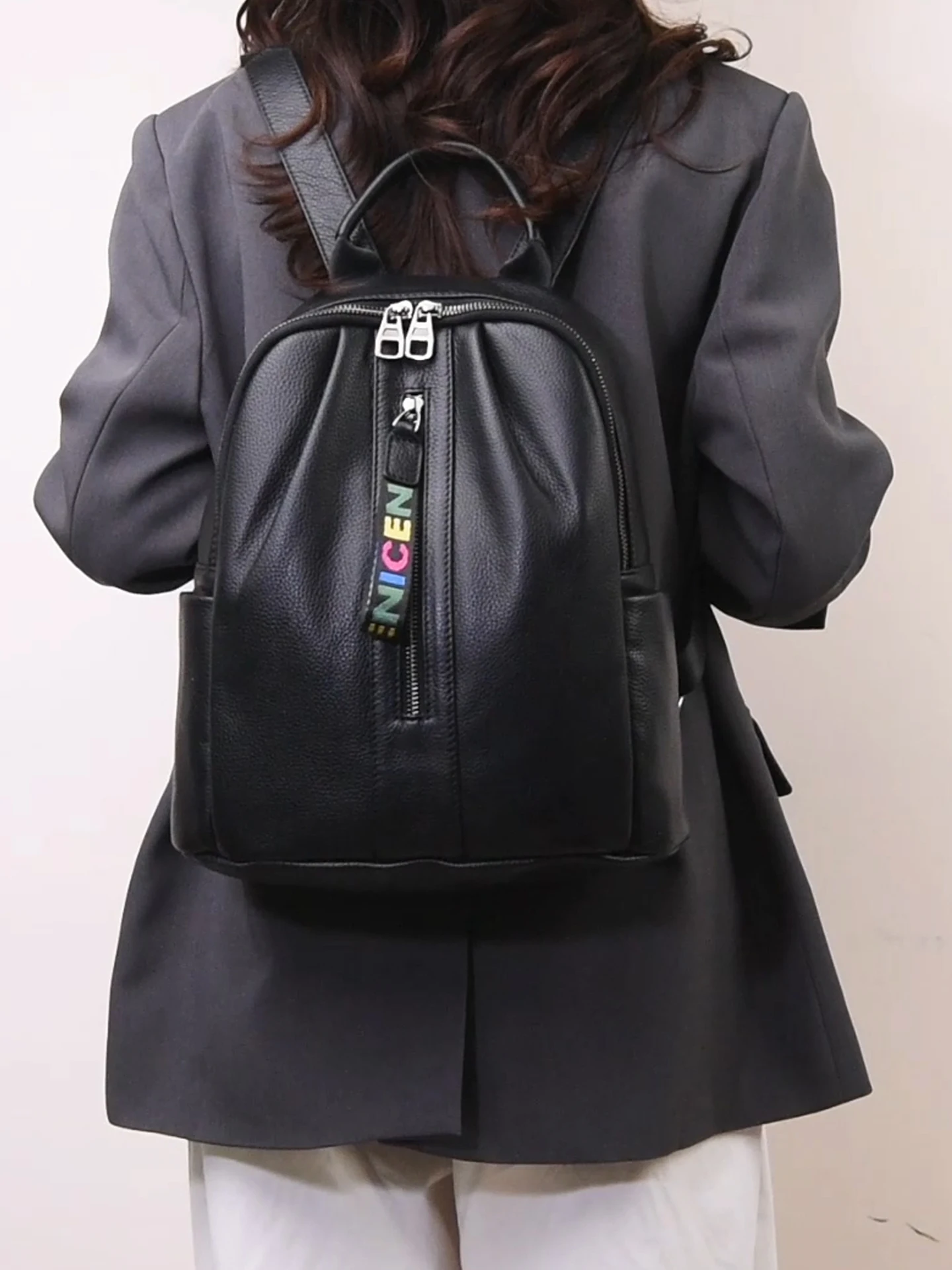 Zaini da donna antifurto Borse a tracolla di grande capacità da donna con zaino da viaggio in vera pelle alla moda di marca famosa 6
