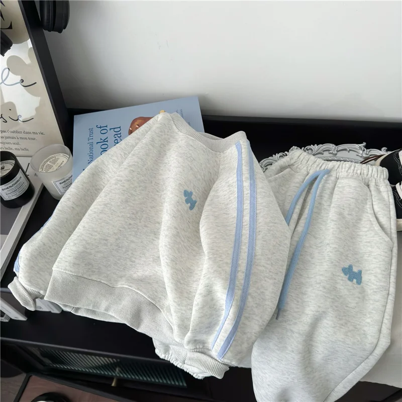 Set di felpe per bambini primaverili Completi di abbigliamento a maniche lunghe per bambini Ragazzo Ragazza Pullover casual + Pantaloni 2 pezzi Tuta autunnale per adolescenti 4