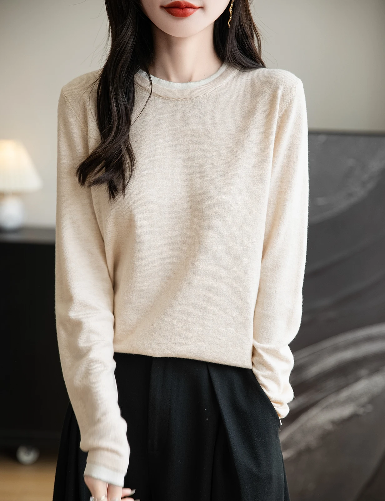 Top da donna T-shirt sottile con scollo a O in maglia Nuovo pullover Estate Primavera Moda Basic Manica lunga in lana Falso in due pezzi Abbigliamento donna morbido 4