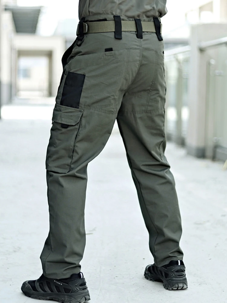 Pantaloni tattici da uomo, pantaloni cargo multitasche durevoli per lavori di costruzione all'aperto, escursioni ed trekking, pantaloni tattici casual 4