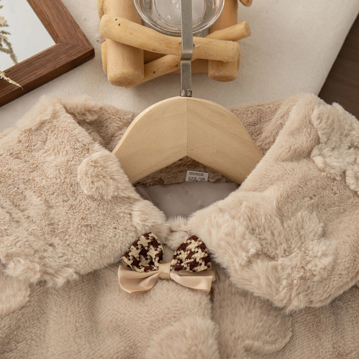 Abbigliamento invernale per bambina Cappotto scialle da ragazza caldo foderato in shearling tinta unita Adorabile colletto con fiocco Capispalla per bambino 6