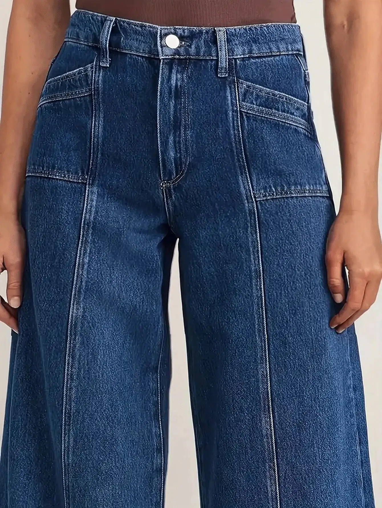 "Jeans da donna a gamba larga blu intenso: pantaloni in denim alla moda per il massimo comfort e la versatilità 4