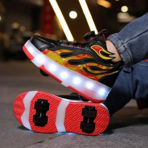 2025 Nuovi principianti a quattro ruote per bambini illuminano il pulsante rotante restringimento automatico scarpe da passeggio veloci per scarpe da ginnastica da ragazzo 1