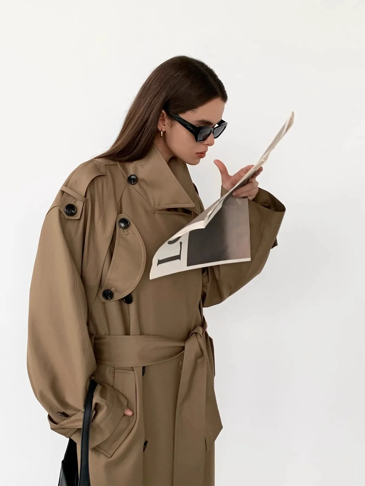 Mauroicardi Trench lungo grigio primavera autunno per donna con fascia doppio petto sciolto antivento abiti firmati di lusso 2025 2