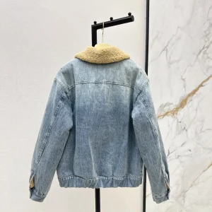 2025 Inizio autunno nuovo colletto dimagrante alla moda casual versatile retrò classico cappotto da cowboy con lettera ricamata 1