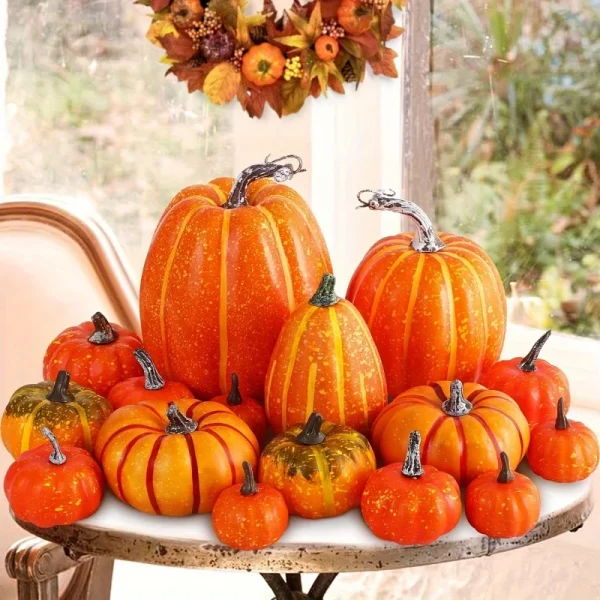 7 pezzi di zucca autunno decorazione esterna schiuma arancione plastica finta zucca artificiale Halloween Harvest Festival Home Table Decor 6