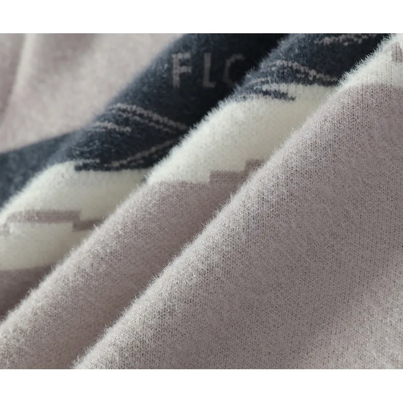 Maglione lavorato a maglia casual classico con blocchi di colore Pullover da uomo 2025 Caldo e casual Moda Autunno Inverno Elegante top da pendolarismo 5