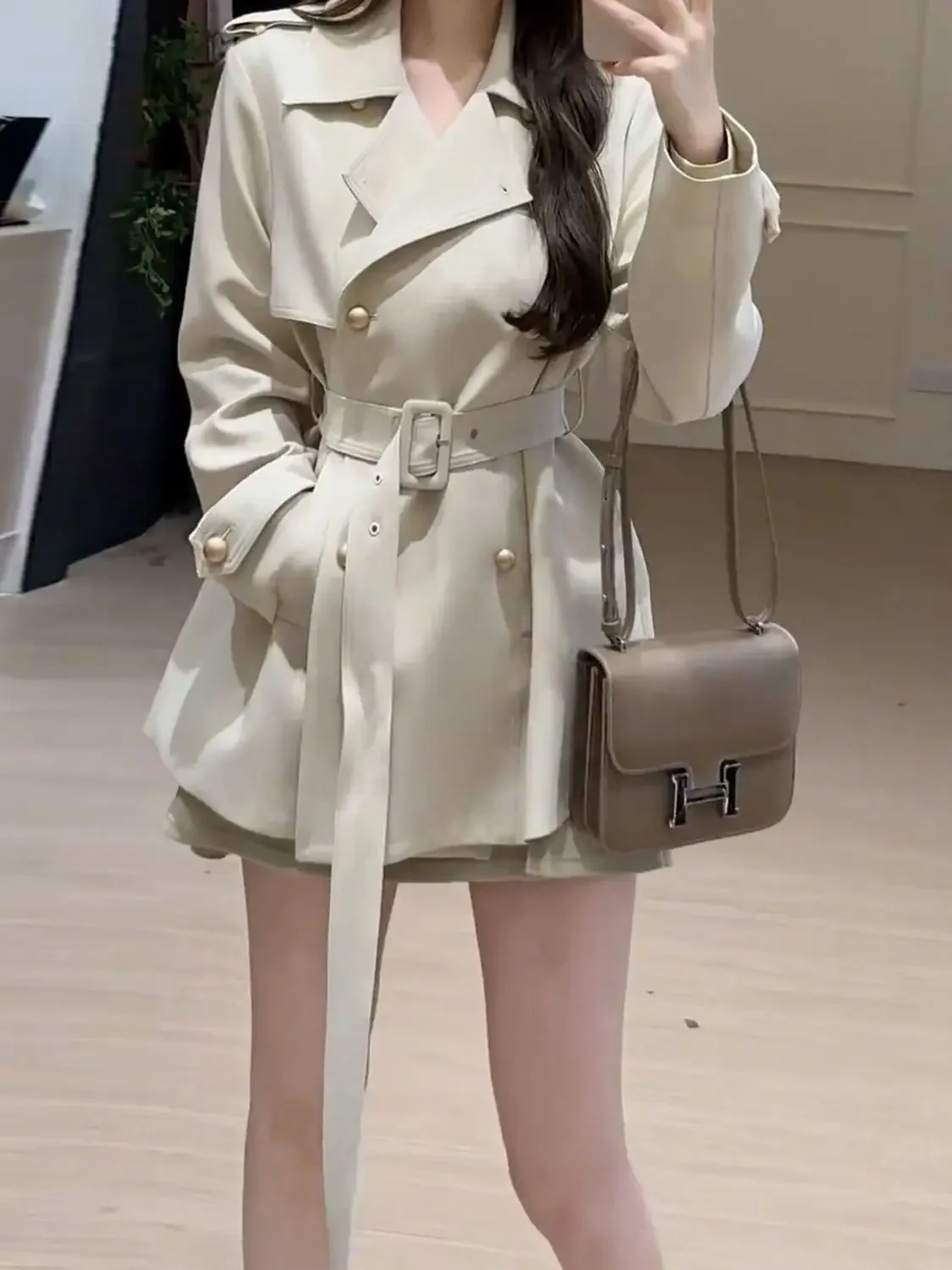 Giacca corta da donna nuova con cintura Stile britannico Moda coreana Colletto rovesciato Capispalla versatile stagione primavera autunno 4