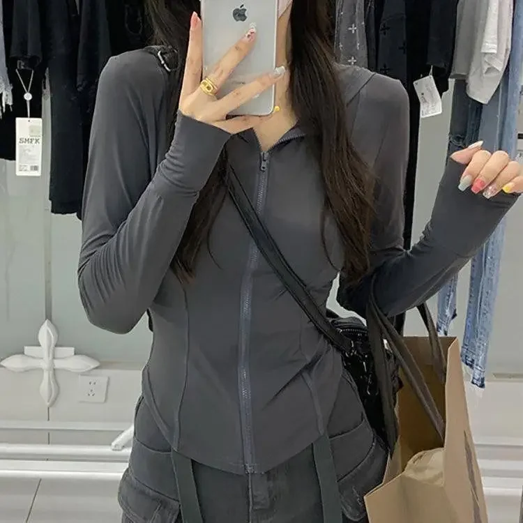 Cappotto di protezione solare da donna in seta di ghiaccio slim fit Primavera Estate Sottile traspirante Casual con cappuccio Capispalla corto Stile semplice 4