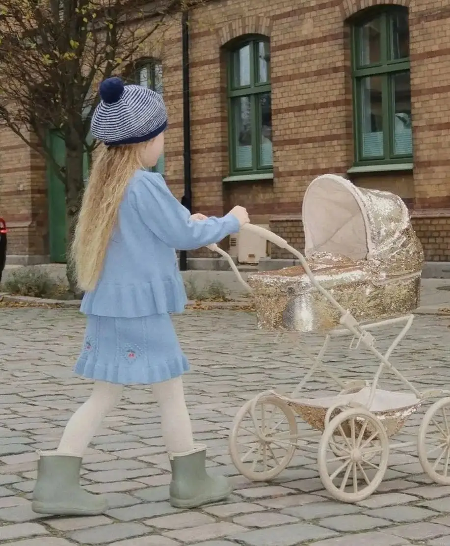 Maglioni lavorati a maglia per ragazze 2025 Autunno Inverno Fiore Cherry Knit Dolce cardigan per bambini Capispalla Giacca Abbigliamento 3