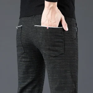 Pantaloni slim da uomo spazzolati autunno inverno imitazione cotone lino elastico piccoli pantaloni neri casual da lavoro scozzesi dritti 1