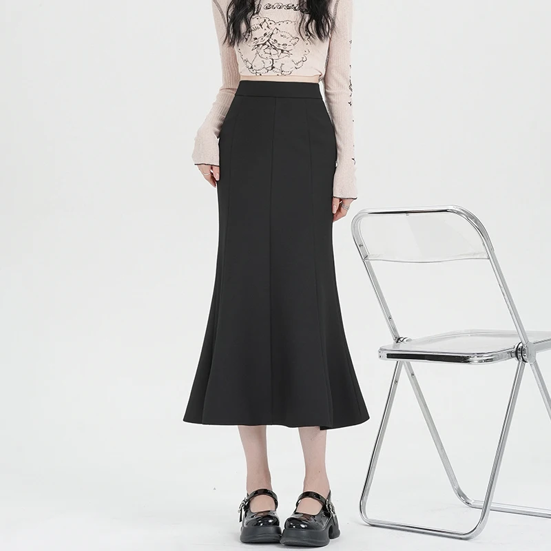 Gonne a coda di pesce avvolgenti da donna nere vintage a vita alta autunno 2025 Nuovo solido elegante tubino da ufficio A-line gonne a sirena femminile 2