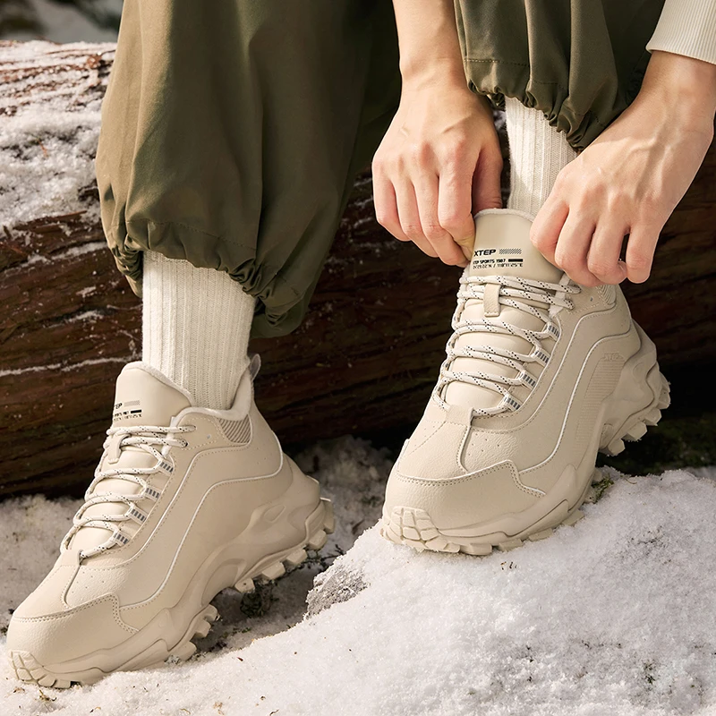 Scarpe in cotone Xtep da donna 2024 scarpe sportive morbide e calde invernali sneakers comode e durevoli retrò alla moda 876418370014 2