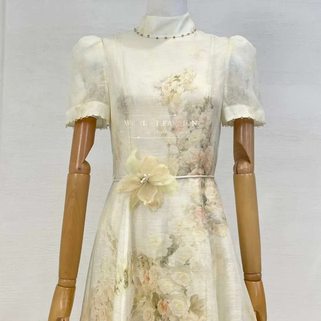 Autunno 2026 nuove donne in stile casual che indossano abito longuette con perline a maniche corte con stampa di rose beige Vendita calda 4