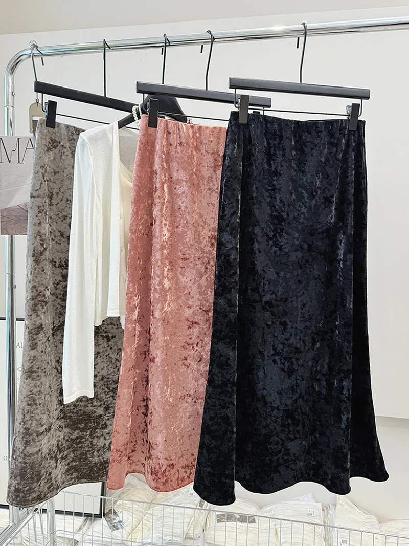 Gonna longuette in velluto per donna Gonna a trapezio in morbido velluto schiacciato Elegante tessuto lucido Elastico a vita alta Moda autunno inverno 4