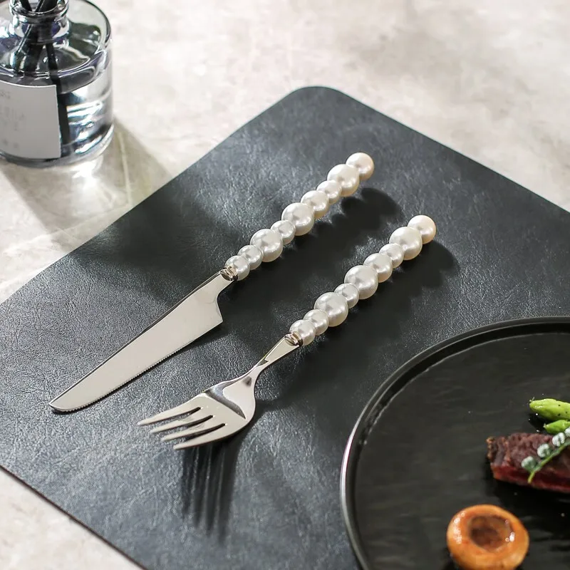 1/3/4 pezzi Set di posate di perle di lusso stoviglie in acciaio inossidabile imitazione perla coltello, forchetta e cucchiaio creatività regalo di nozze 4