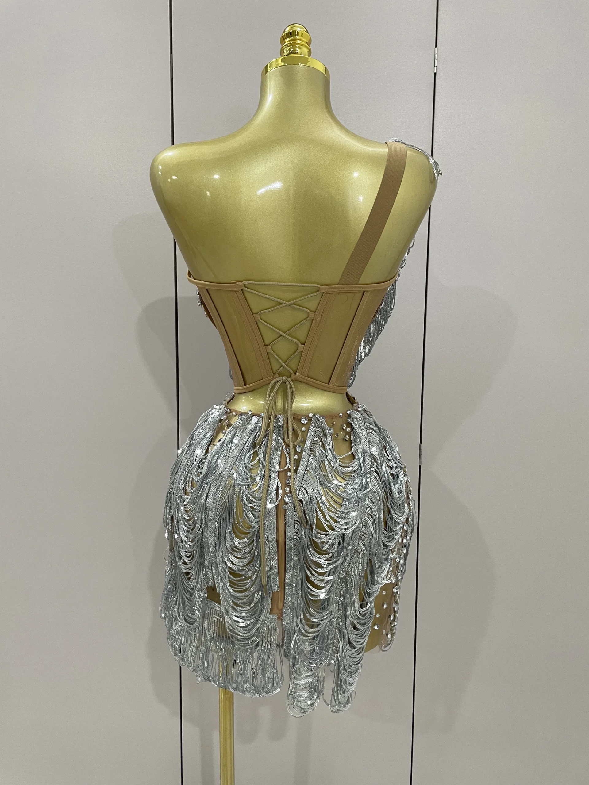 Stock scintillante strass paillettes nappa maglia monospalla abito corto 2025 donna sera festa di compleanno discoteca costume di scena 3