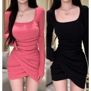 Abito aderente francese lussuoso a maniche lunghe colletto quadrato dimagrante moda donna autunno vendita calda della stagione nuovo stile alto W 1