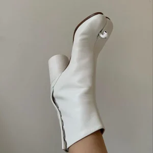 Stivaletti con tacco grosso e punta divisa da donna Stivaletti Tabi firmati di marca Autunno Inverno Scarpe femminili in vera pelle stile INS 1