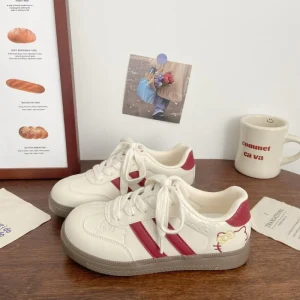 2025 Nuove scarpe da ginnastica tedesche da donna - Scarpe da ginnastica per studenti in pelle con design traspirante, scarpe casual versatili per la primavera/autunno 1