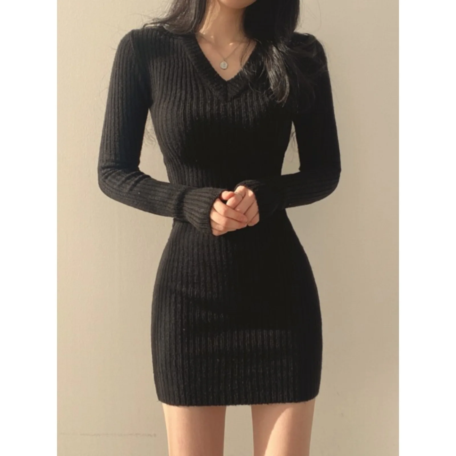 Retro coreano chic scollo a V lavorato a maglia slim fit mini abito da donna strato base maglione gonna avvolgente tessuto misto poliestere ammoniaca 3