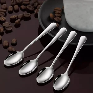 6/12/24PCS Cucchiaio da tè in acciaio inossidabile Set di posate Cucchiaio da caffè creativo per torta gelato Dessert Scoop Stoviglie Set di stoviglie 1