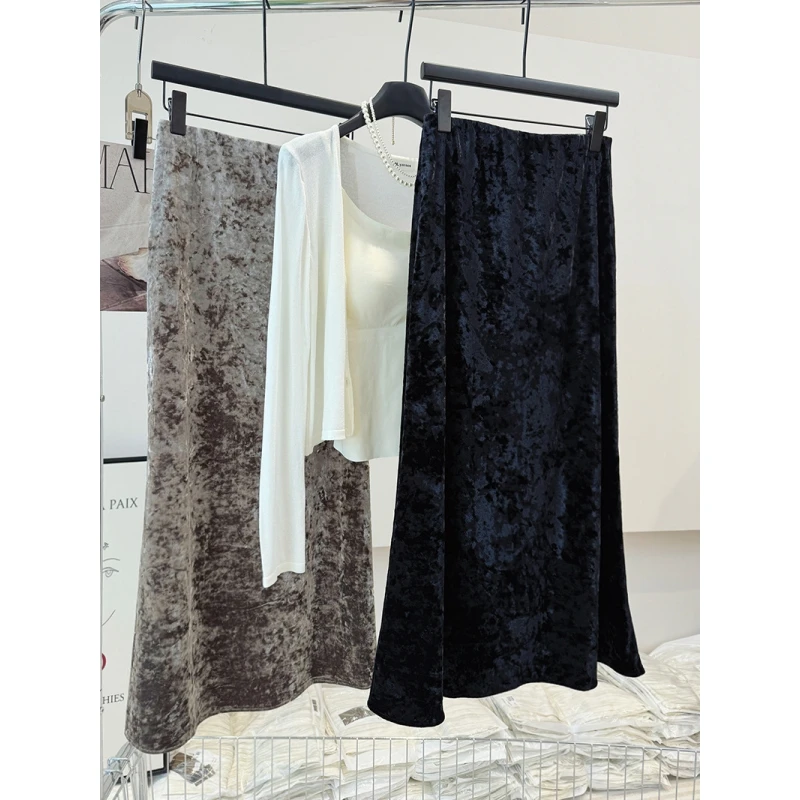 Gonna longuette in velluto per donna Gonna a trapezio in morbido velluto schiacciato Elegante tessuto lucido Elastico a vita alta Moda autunno inverno 3