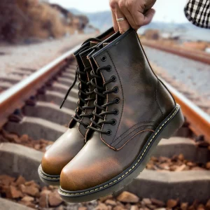 Stivali da uomo alla moda Scarpe da ginnastica casual alte stile britannico Scarpe da lavoro di design di lusso da uomo Stivali da moto antiscivolo per esterni Mal 1